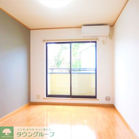 スリー・Woodの物件内観写真